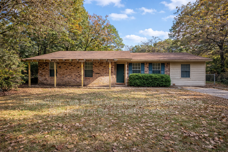 Charming 3 Bedroom Home with Room to Roam property image