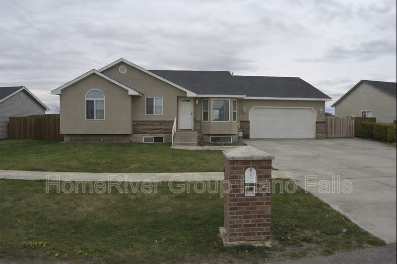 Apply Today! 2178 N Bryan Ln Idaho Falls ID 83401 property image