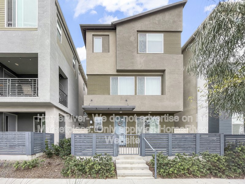 Solar Panels | Fridge Included | Close to shopping property image