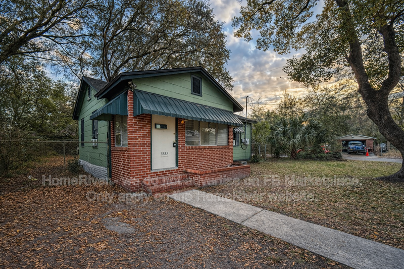 Move in Ready! 1550 W 11TH ST JACKSONVILLE FL 32209 property image