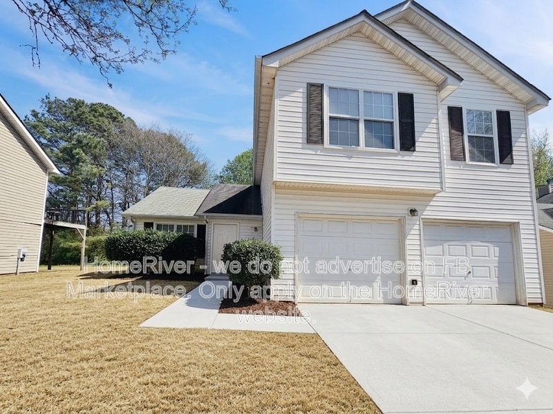 Move-In Ready! 3010 Stonebridge Creek Dr Lithonia GA property image