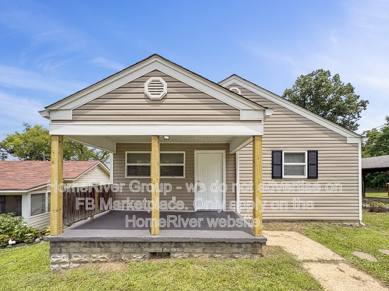 Pet Friendly| 2 Bedroom| Hardwood Floors property image