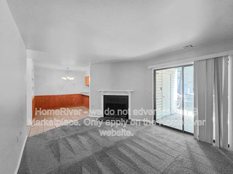 4801 Spring Lake Dr Apt B property image