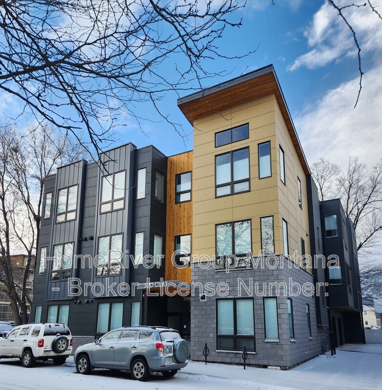 Downtown Apartment Loaded w/Amenities! property image
