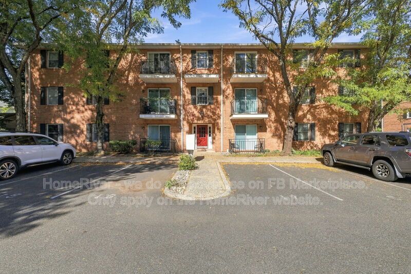 2 Bed | 1 Bath | Balcony property image