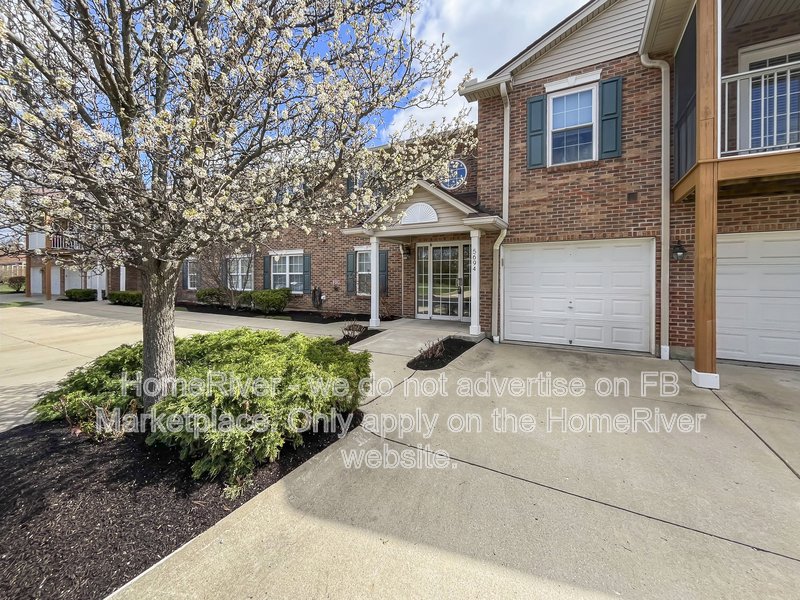Your Home Awaits! 5694 BRIDGETOWN RD APT 16, CINCINNATI OH 45248 property image